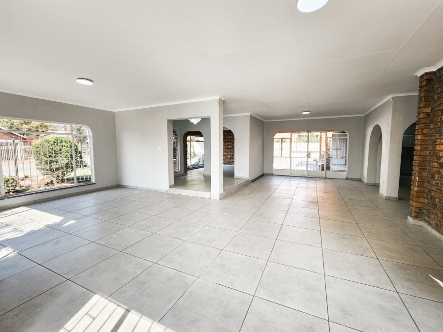 3 Bedroom Property for Sale in Vaalpark Free State